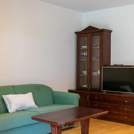 International House Mit Terrasse Zw 9 * Ζόλντεν